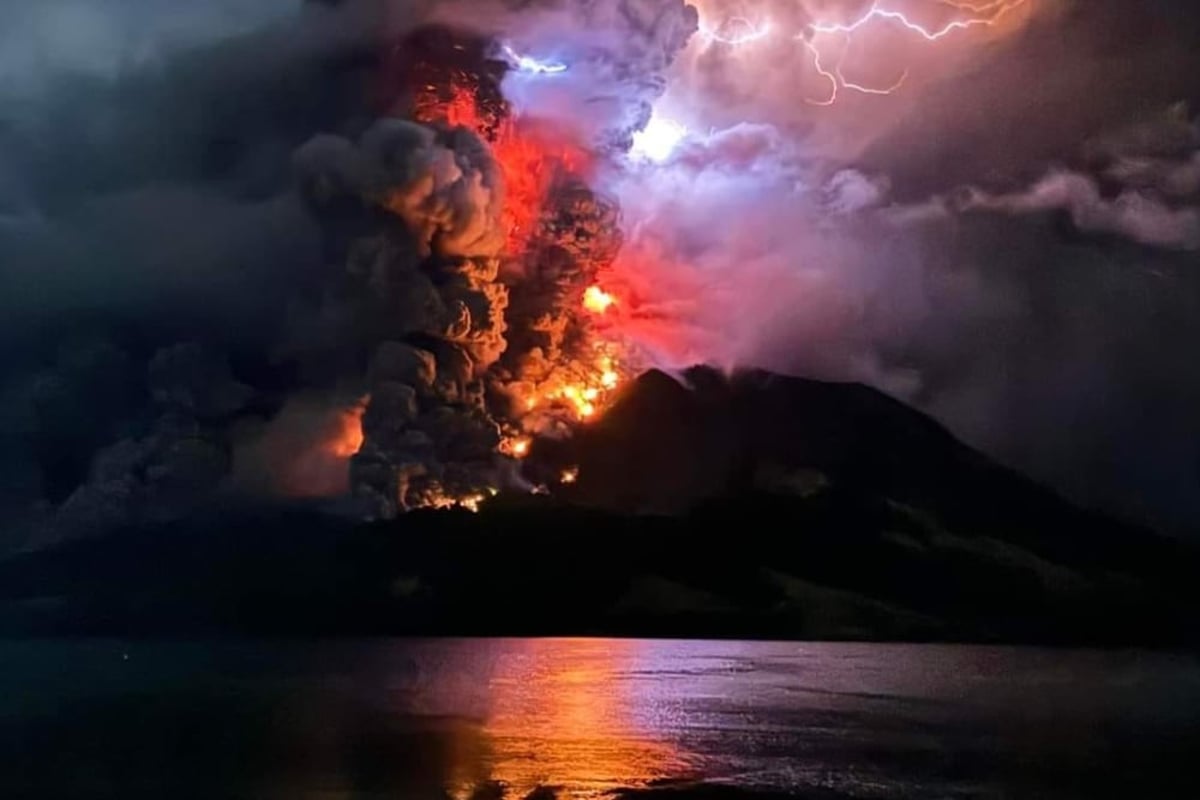 Kenali Tanda-tanda Gunung Api Mau Meletus & Cara Menyelamatkan Diri